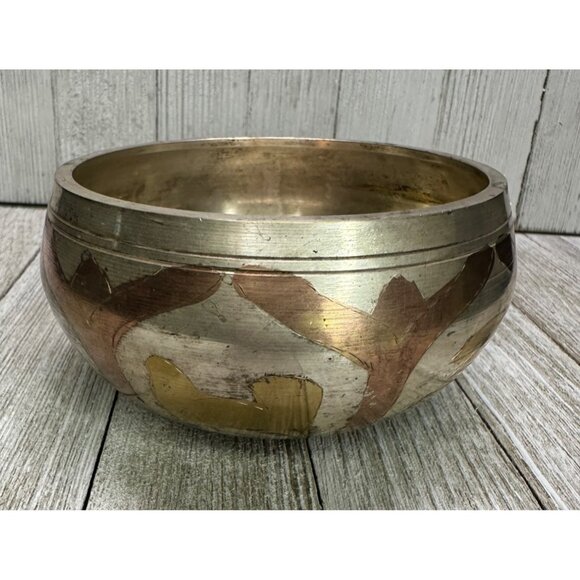 Vtg Nepal Tibetan Singing Bowl Only 4" Diameter 2.5" Tall Meditation Healing - Picture 2 of 11